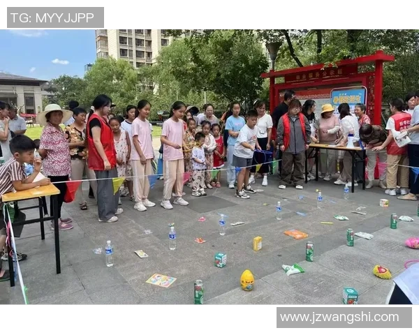 小杨热情点燃开拓者社区活动与小球迷欢乐互动共度精彩时光 小杨热情点燃开拓者社区活动与小球迷欢乐互动共度精彩时光